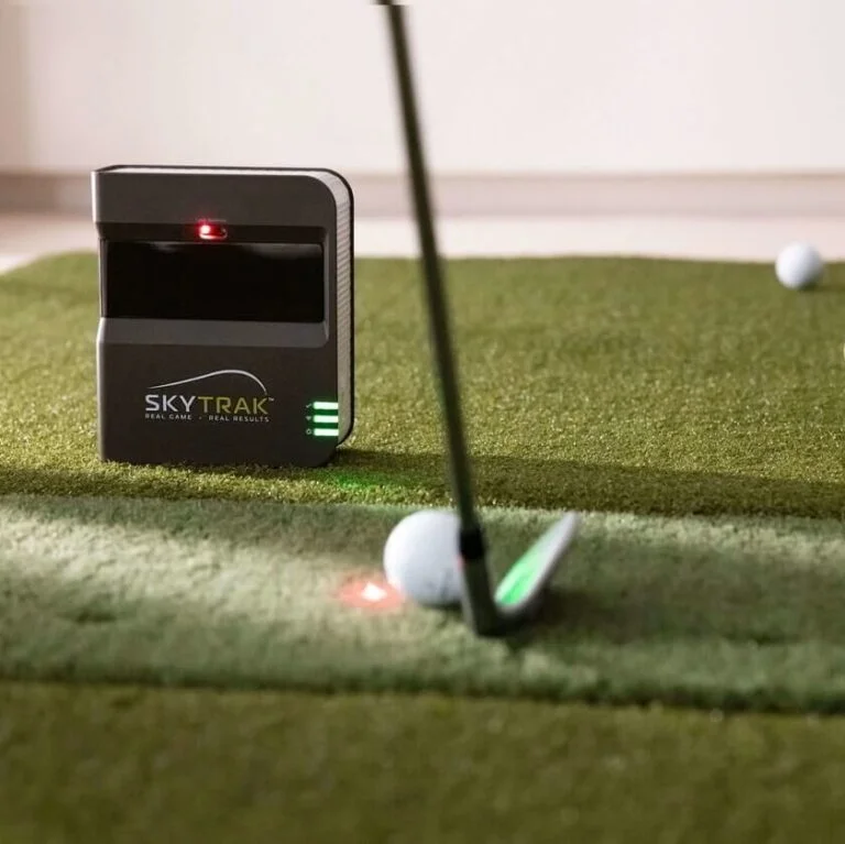 Is $4399 good for buying a SkyTrak Golf Simulator Training Package? Reviews and buying guide - Theindoorgolfshop 